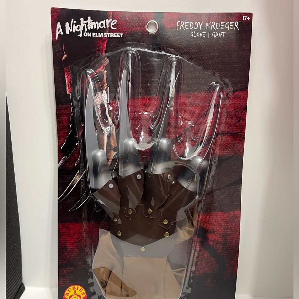 Freddy Krueger Hand | Halloween